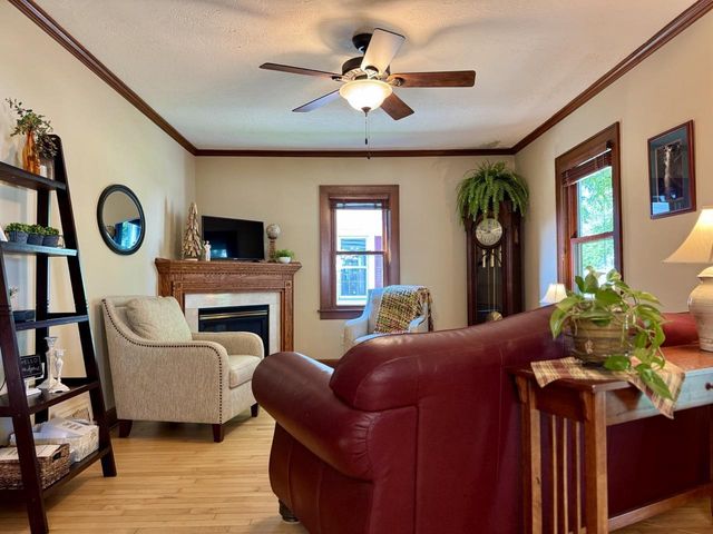 612 GROVE STREET, Neenah, WI 54956