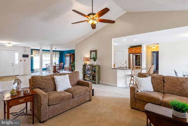 382 TILDEN RD, Mohrsville, PA 19541