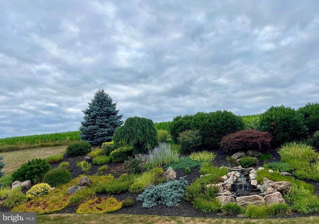 382 TILDEN RD, Mohrsville, PA 19541