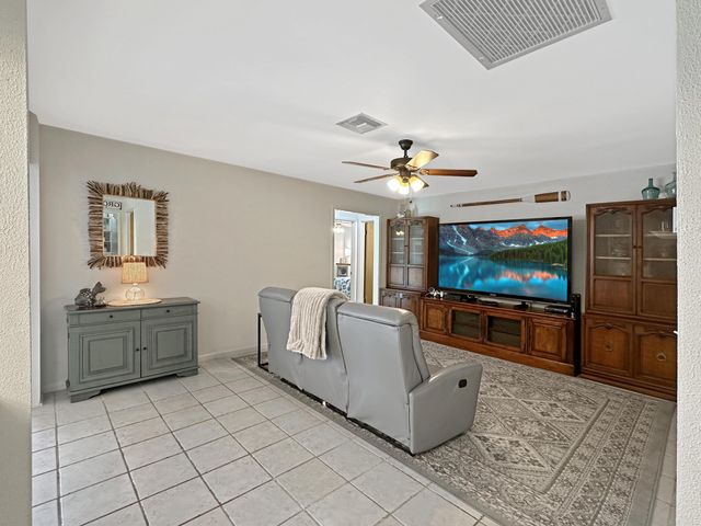 4909 Paleo Pines Circle, Fort Pierce, FL 34951