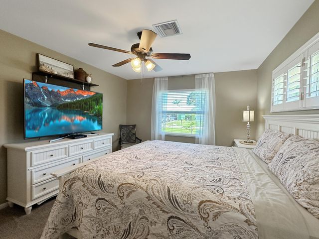 4909 Paleo Pines Circle, Fort Pierce, FL 34951