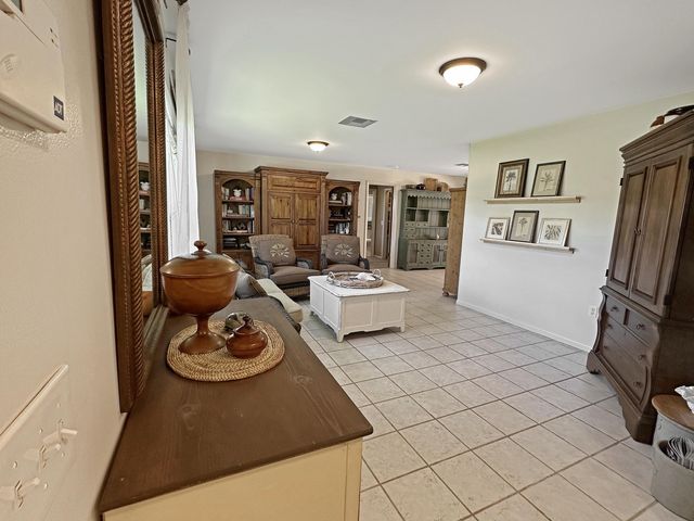 4909 Paleo Pines Circle, Fort Pierce, FL 34951