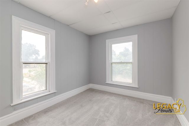 445 Prince Street, Grand Rapids, MI 49507