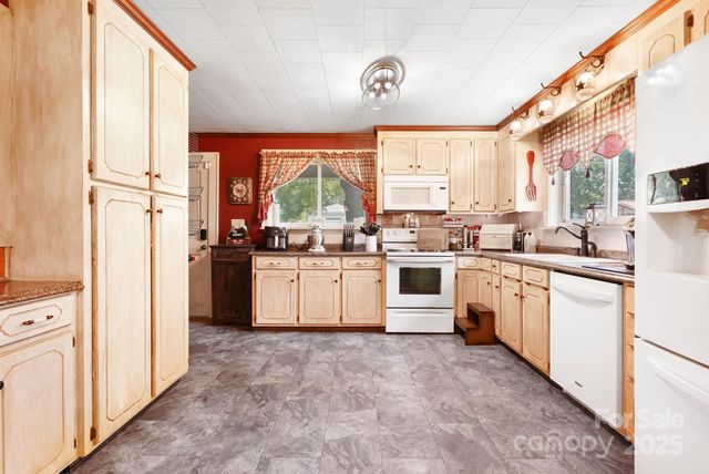 1104 Pump Station Road, Kannapolis, NC 28081
