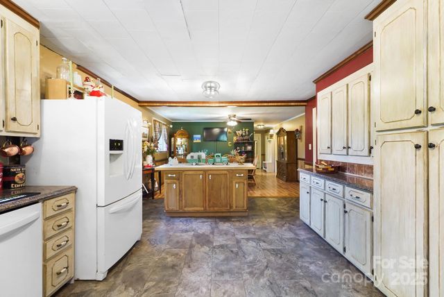 1104 Pump Station Road, Kannapolis, NC 28081