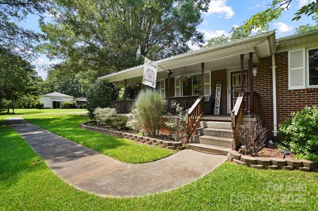 1104 Pump Station Road, Kannapolis, NC 28081