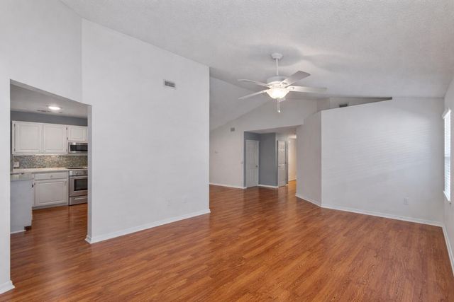 1739 Ivalea Circle, Navarre, FL 32566