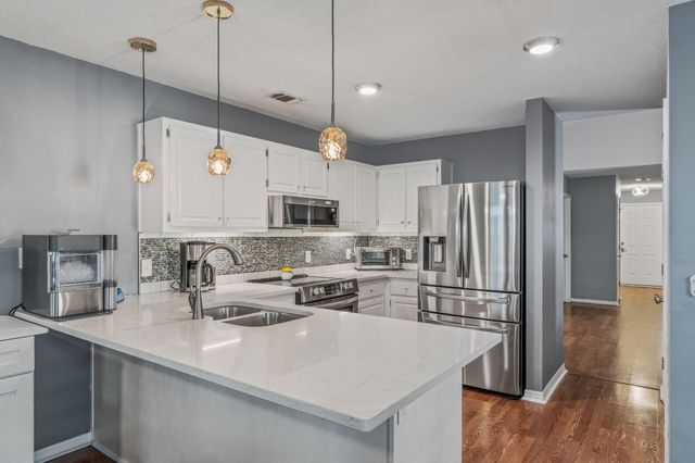 1739 Ivalea Circle, Navarre, FL 32566