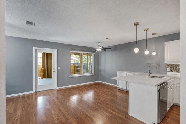 1739 Ivalea Circle, Navarre, FL 32566