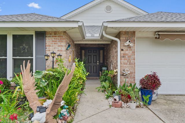 1739 Ivalea Circle, Navarre, FL 32566