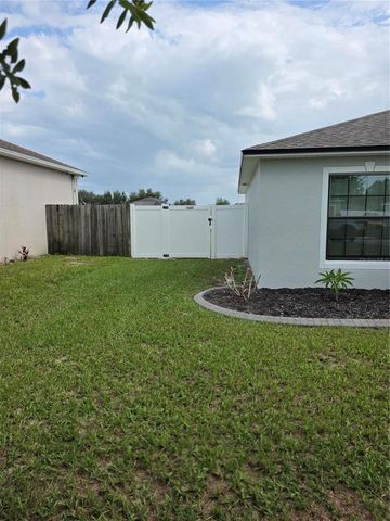 212 MAJESTIC GARDENS LANE, Winter Haven, FL 33880