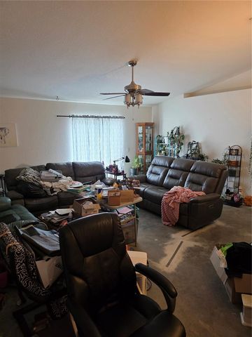 212 MAJESTIC GARDENS LANE, Winter Haven, FL 33880