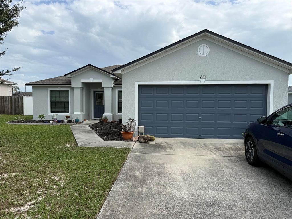 212 MAJESTIC GARDENS LANE, Winter Haven, FL 33880