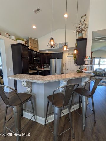 193 Mulberry Drive, Washington, NC 27889