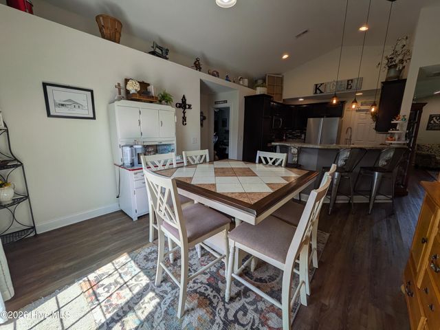 193 Mulberry Drive, Washington, NC 27889