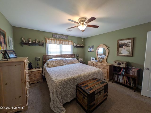 193 Mulberry Drive, Washington, NC 27889