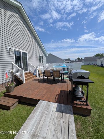 193 Mulberry Drive, Washington, NC 27889