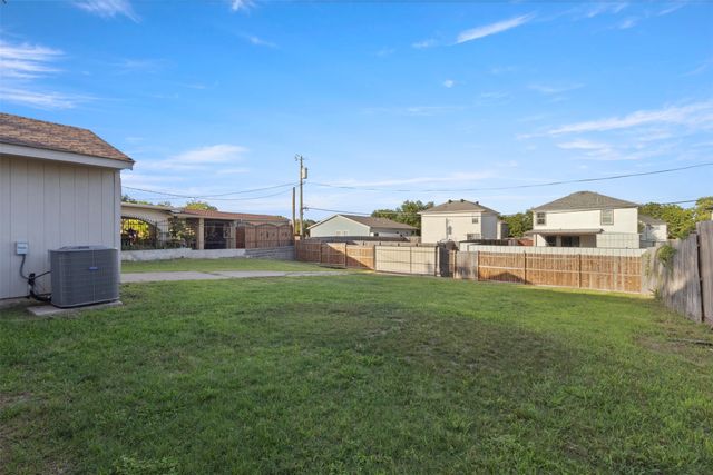 9776 Faircloud Drive, Dallas, TX 75217
