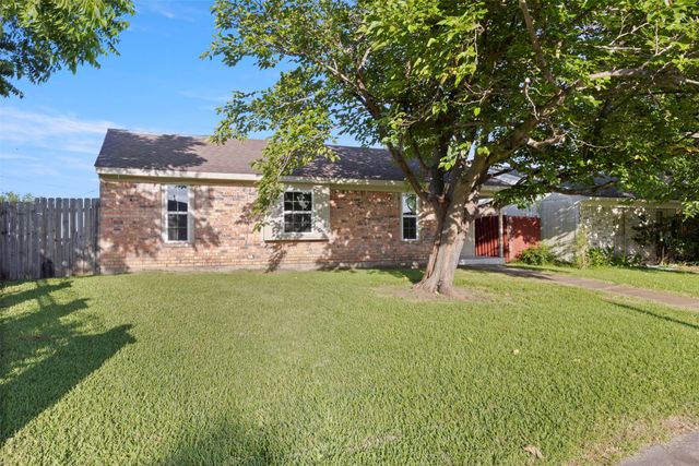 9776 Faircloud Drive, Dallas, TX 75217