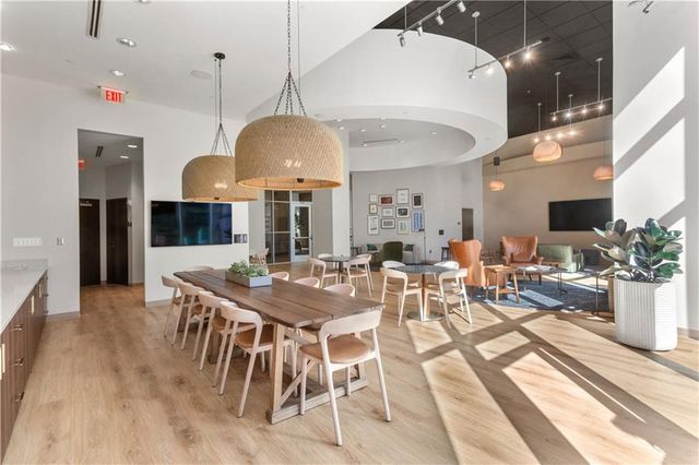 1080 Peachtree Street NE 2201, Atlanta, GA 30309