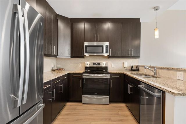 1080 Peachtree Street NE 2201, Atlanta, GA 30309