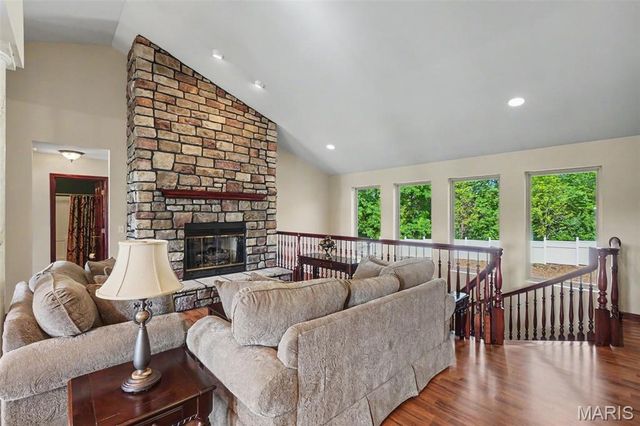 103 Talon Court, Wentzville, MO 63385
