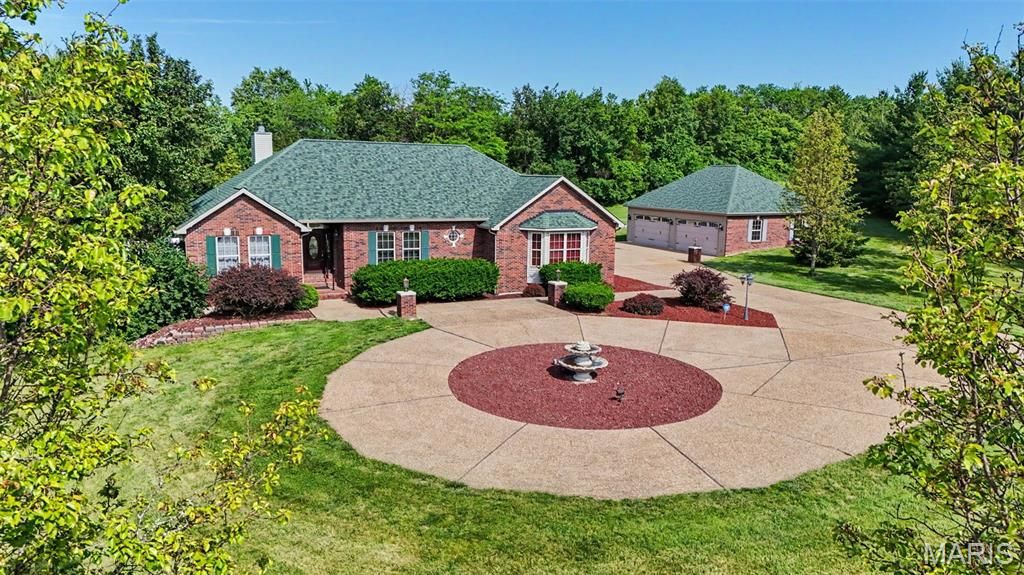 103 Talon Court, Wentzville, MO 63385