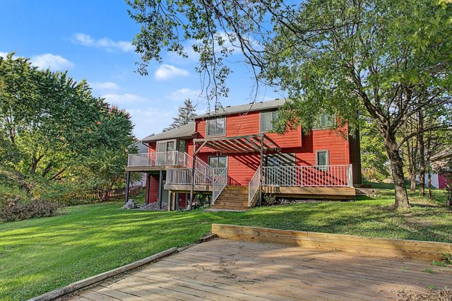 4587 River Bend Place, Savage, MN 55378