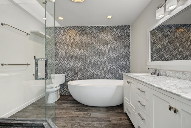 4587 River Bend Place, Savage, MN 55378