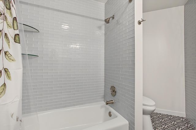4587 River Bend Place, Savage, MN 55378