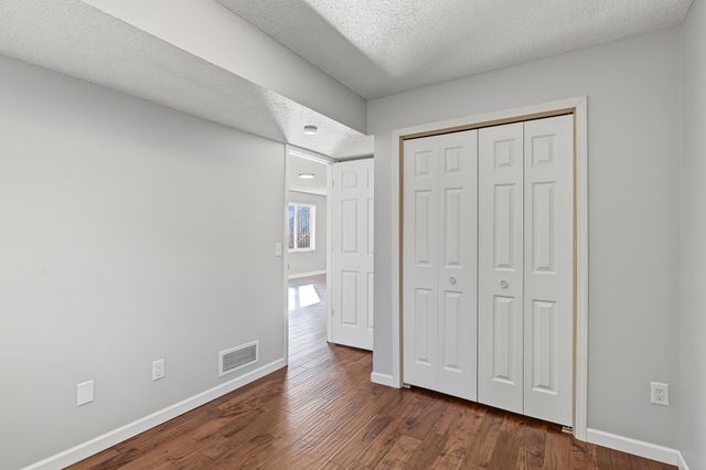 4587 River Bend Place, Savage, MN 55378