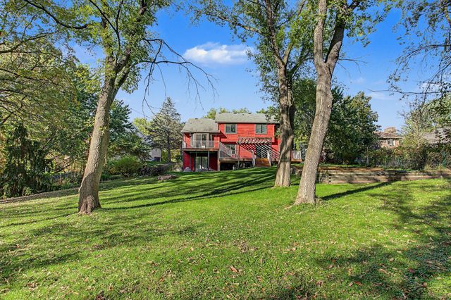 4587 River Bend Place, Savage, MN 55378