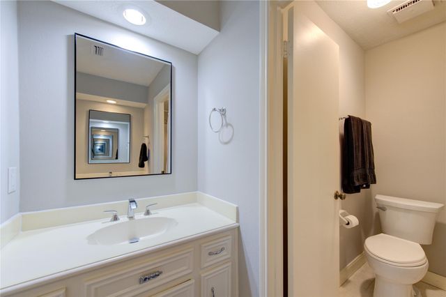 12310 Rocky Knoll Drive, Houston, TX 77077