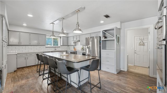 1612 Kraft Ln, New Braunfels, TX 78130