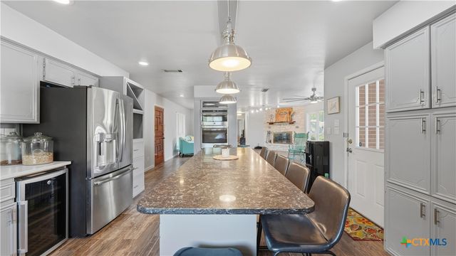 1612 Kraft Ln, New Braunfels, TX 78130