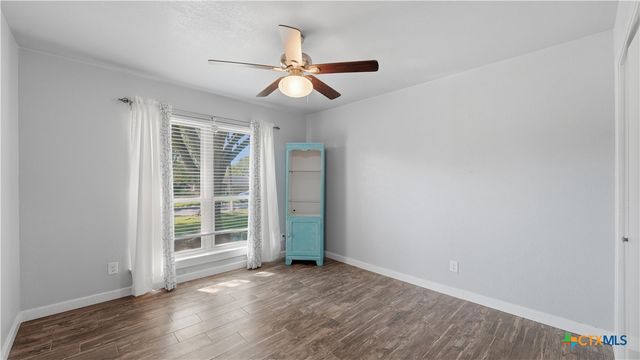 1612 Kraft Ln, New Braunfels, TX 78130