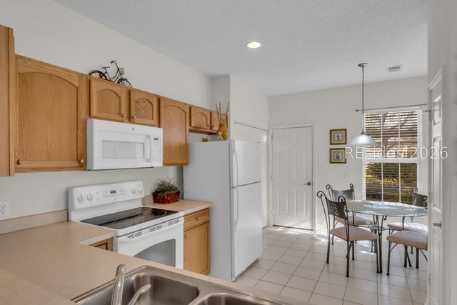 38 Biltmore Dr, Bluffton, SC 29909