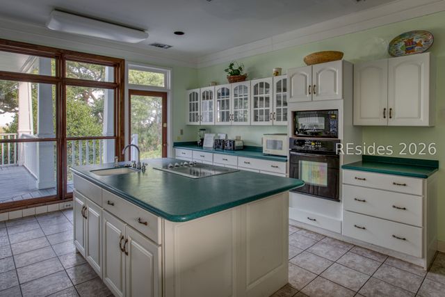 55 Fuskie Ln, Daufuskie Island, SC 29915