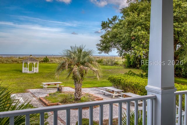 55 Fuskie Ln, Daufuskie Island, SC 29915