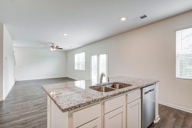206 Aster Avenue, Locust Grove, GA 30248