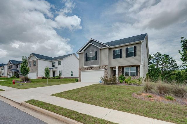 206 Aster Avenue, Locust Grove, GA 30248