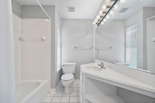 1801 Lexington Street, Houston, TX 77098