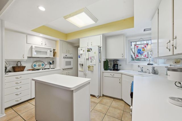 1801 Lexington Street, Houston, TX 77098