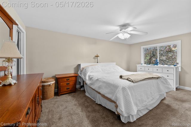 25979 Petros Boulevard, Novi, MI 48375