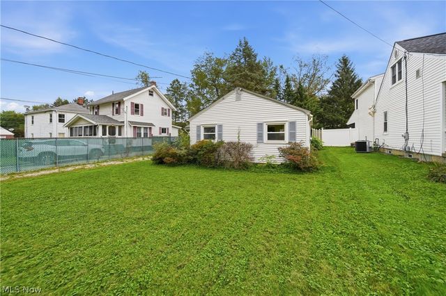 155 Hawk Avenue, Akron, OH 44312