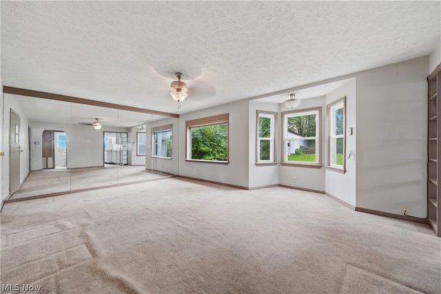 155 Hawk Avenue, Akron, OH 44312