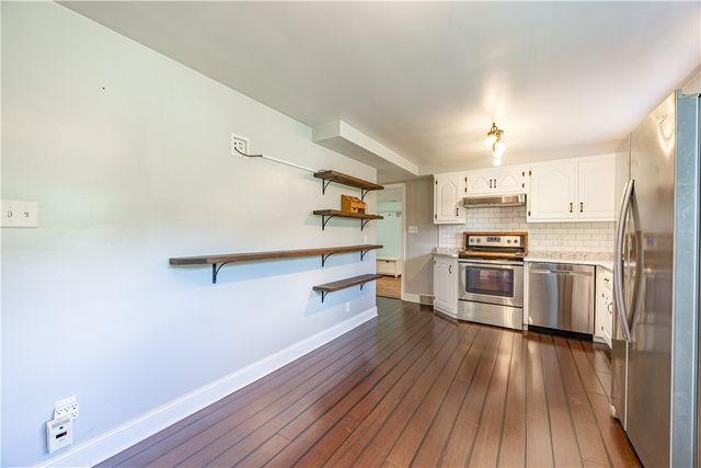 156 Mclaughlin Dr, New Kensington, PA 15068