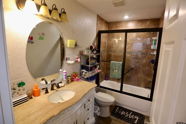 17361 Cory Ray, Lindale, TX 75771