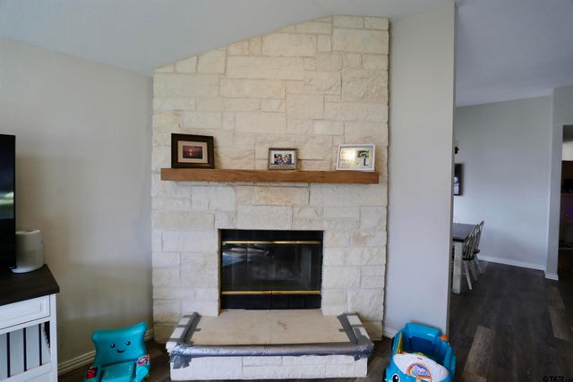 17361 Cory Ray, Lindale, TX 75771