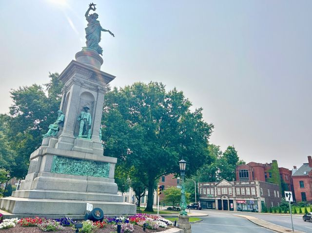 135 West Main Street 3F, Waterbury, CT 06702